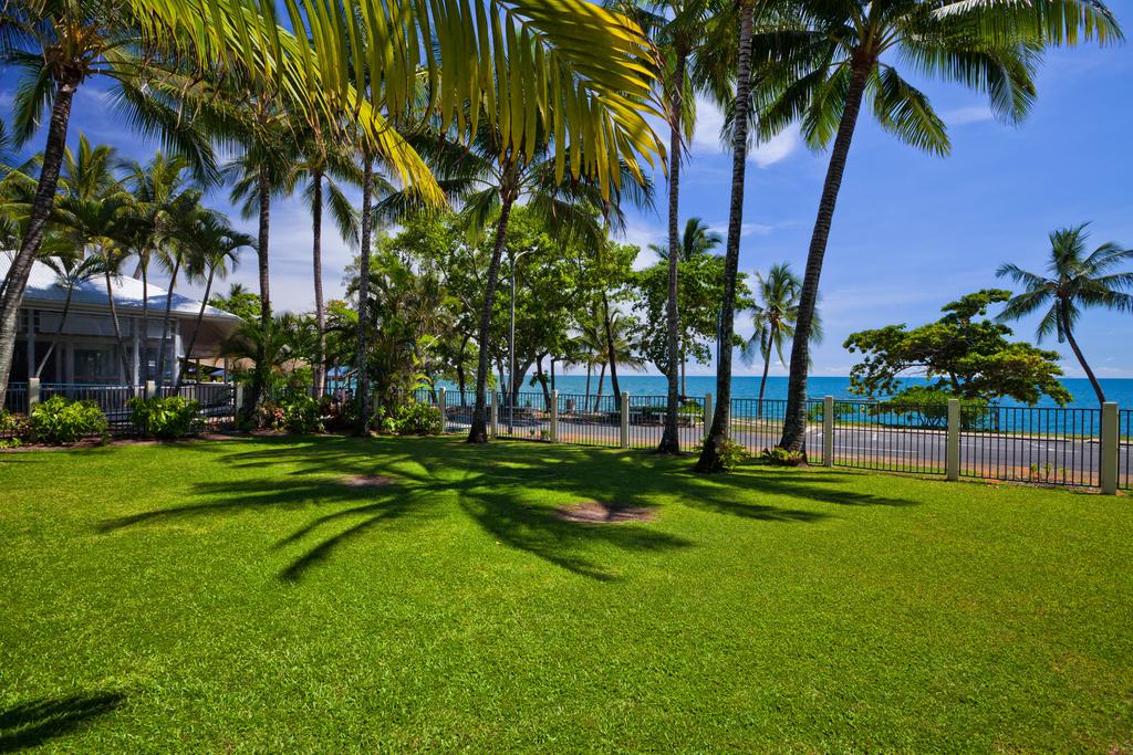 Coral Sand Beachfront Resort