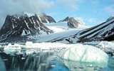 Grónsko: Vydejte se tam, kde bydlí Santa Claus a po obloze tančí polární záře