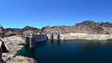 Superpřehrada Hoover Dam: Poznejte pekelné tunely a hráz, která ještě tuhne!