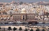 Za krátkou sukni do vězení: Emirát Sharjah je i přesto mezi turisty stále oblíbenější
