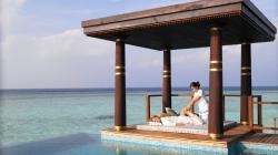 Over Water Pool Residence - 3