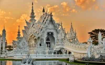 Thajsko | Chiang Mai_Wat Rong Khun