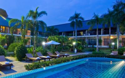 swimming-pool-pattaya