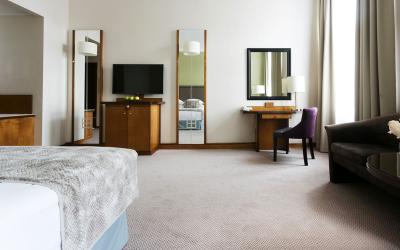 Deluxe-Junior-Suite