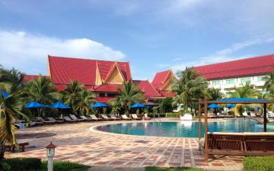 0 Sokha-Beach-Resort-Sihanoukville-Cambodia-4-