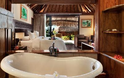 MOZ Hilton Moorea Deluxe GB with pool03.gallery_image.1