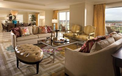 Ritz Grande Lakes