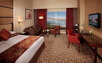 Khalidiya Palace Rayhaan by Rotana - Classic Room Plus