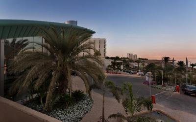 Oasis Dead Sea