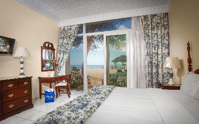 BZB_Accom_Beachfront-Room