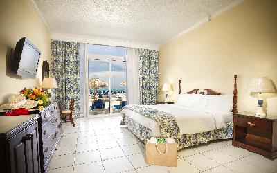 BZB_Accom_Beachfront-Room_1