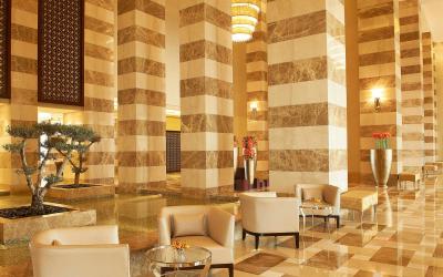 lobby (1)