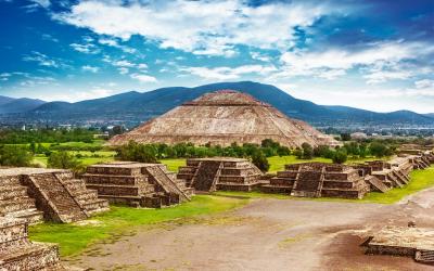 Teotihuacan Pyramids 