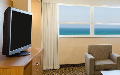 HOLIDAY INN MIAMI BEACH OCEANFRONT