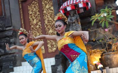 Balinese Dance