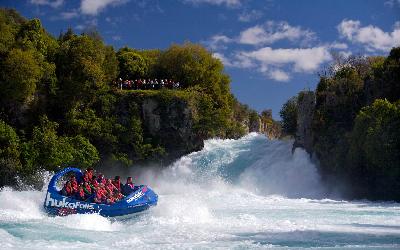 Nový Zéland | Huka Falls_Jet