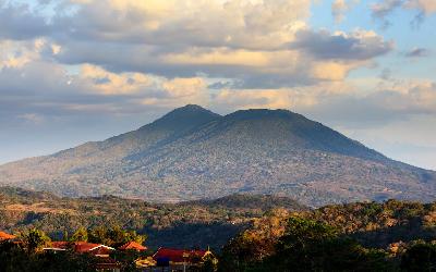 Nikaragua | Mombacho Volcano