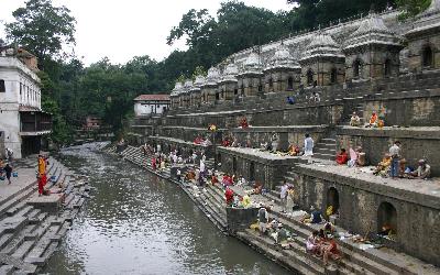 Nepál | Pašupatináth_Bagmati River