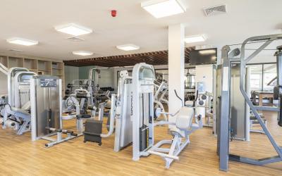 DRCUR-FIT-Fitness-Center-4152-TM