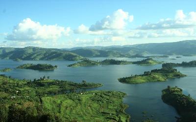 Jezero Bunyonyi