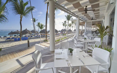 Beach bar and restaurant