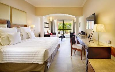 Junior Suite Ocean Front Premium Level