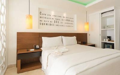 Suite Bedroom