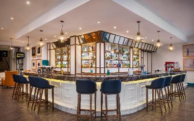 Lobby Bar