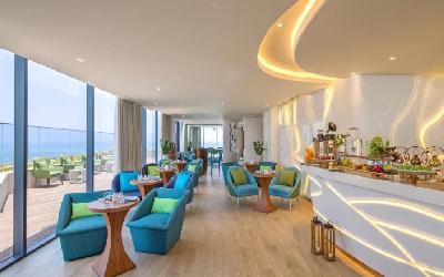 Club Lounge