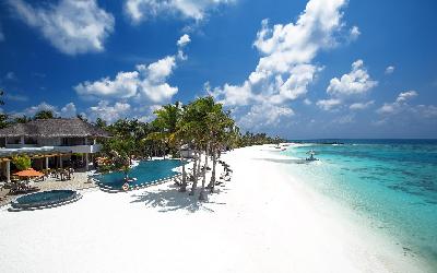 Pool and Beach View