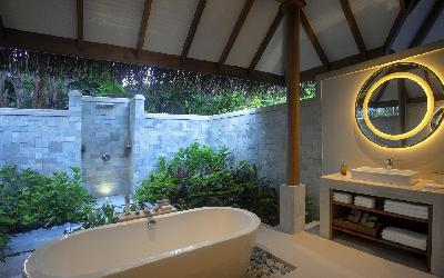 Deluxe Villa Bathroom