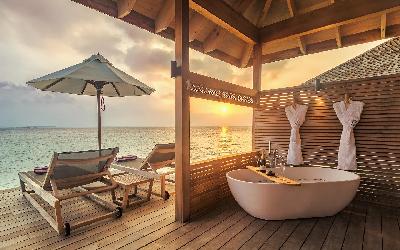 Romantic Ocean Villa open Air Bathroom
