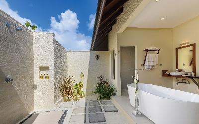 Family Villa Bathroom