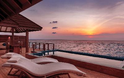 Water Suite Deck Sunset View