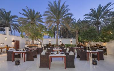 CMU-Dining-The Arabian Courtyard